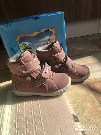 Ботинки демисезонные для девочки 23 Котофей