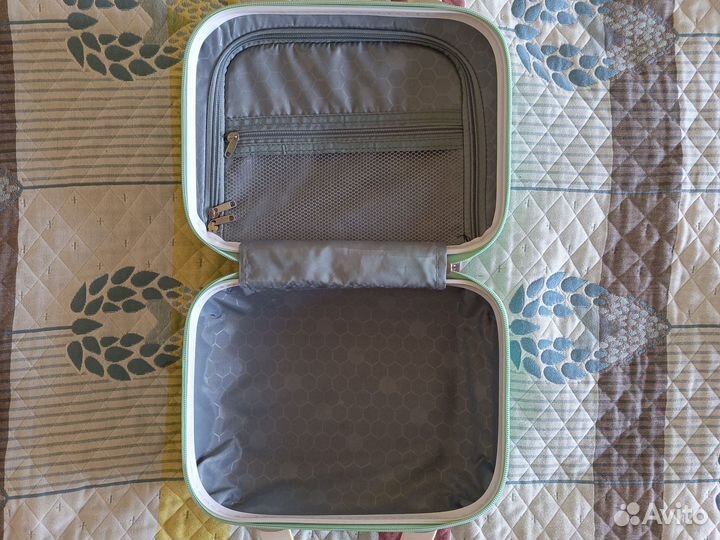 Чемодан ручная кладь бу