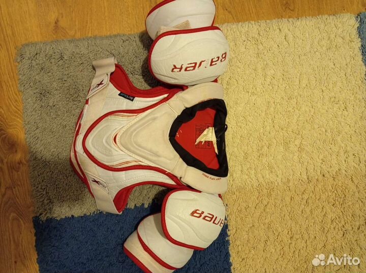 Нагрудник хоккейный jr m модель bauer x900 lite