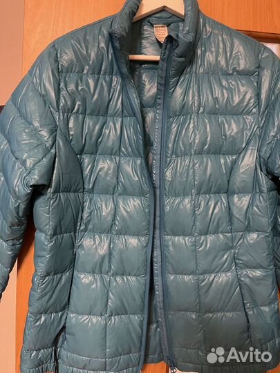 Продается ветровка женская