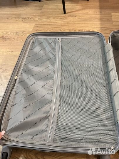 Чемодан на колесах бу большой