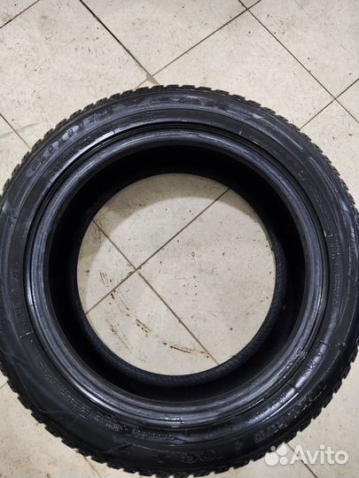 Goodyear UltraGrip Ice+ 215/55 R17 94T