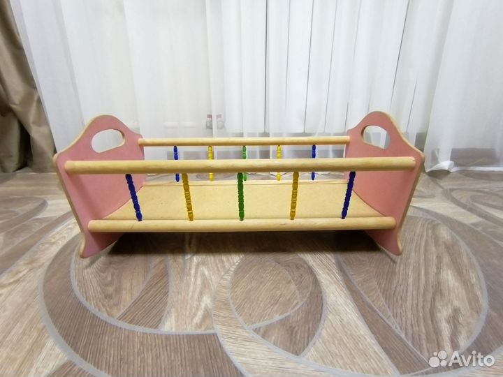 Кровать кукольная