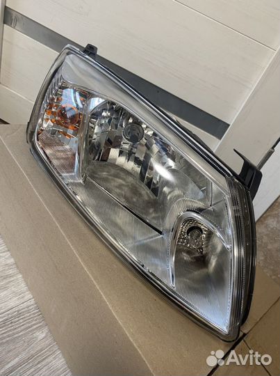 Фара на гранту левая и правая