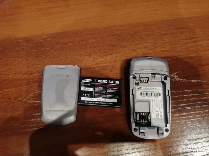 Телефон раскладушка Samsung sgh-e380
