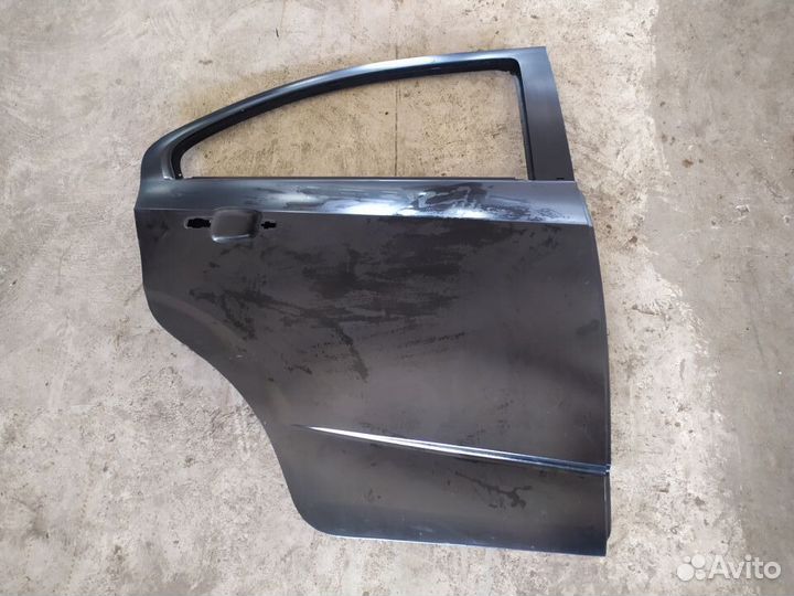 Дверь задняя правая Chevrolet Aveo Т300 13