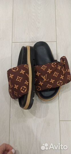 Шлепки louis vuitton для девочки 31-32р