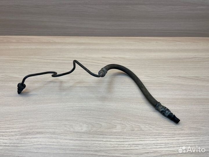 Трубка сцепления Skoda Rapid