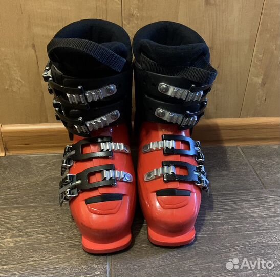 Горнолыжные ботинки Atomic