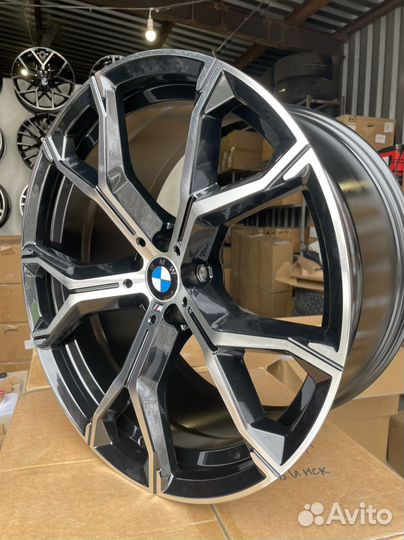 R21 741 стиль на BMW G05 / G06 Новые Диски 5х112