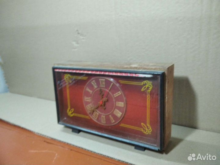 Часы настольные СССР