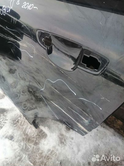 Дверь задняя левая VW Touareg 2 NF