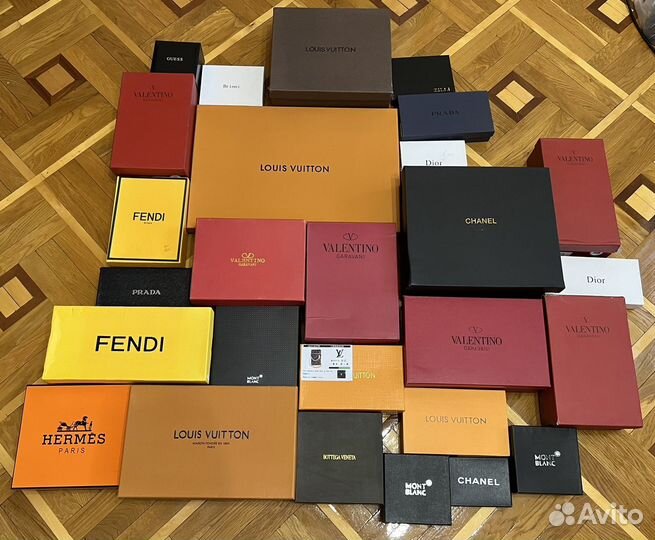 Коробки пустые под подарки