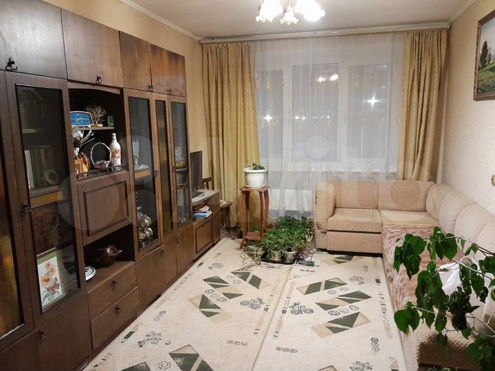 3-к. квартира, 70 м², 3/5 эт.