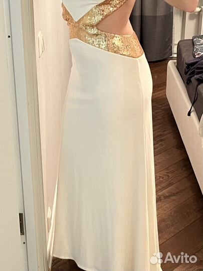 Платье вечернее/свадебное с открытой спиной 42-44