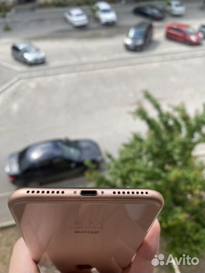 iPhone 8 Plus, 128 ГБ