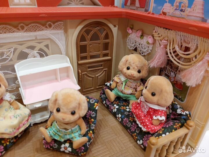 Sylvanian families домик семья лабрадоров