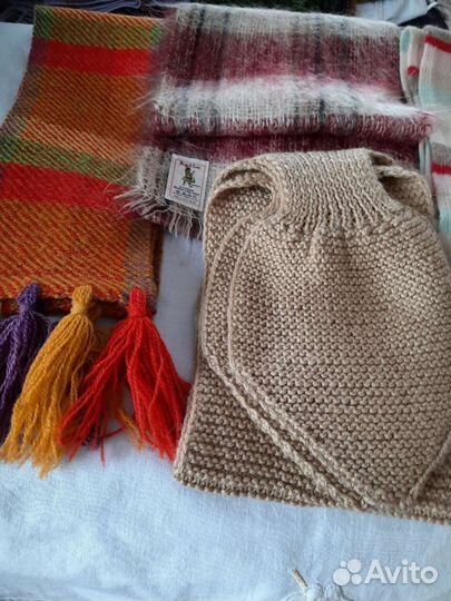 Платки, палантины и шарфы новые и б/у,ткань -шифон