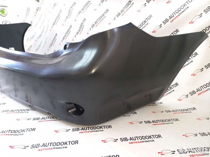 Бампер задний toyota corolla E150 седан