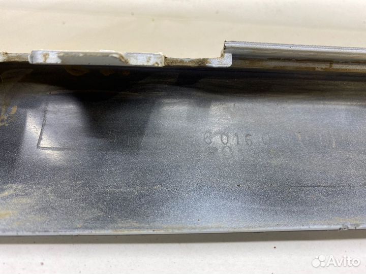 Накладка порога левая Lexus Lx570 J200 2007