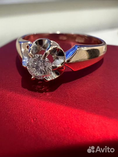 Золотое кольцо с бриллиантом СССР Тюльпан