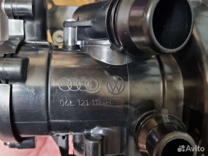 Помпа оригинал VAG 06L121111H
