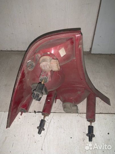 Стоп-сигнал задний правый Ford Focus 1 fydaya 1