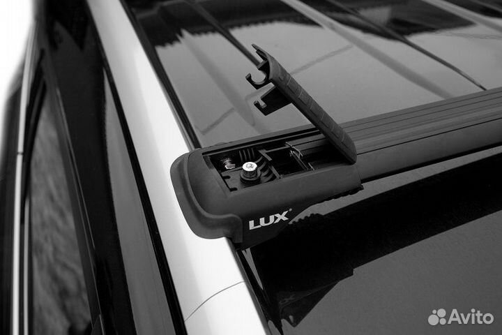 Багажник LUX Хантер L52 для Peugeot 2008 с 2013