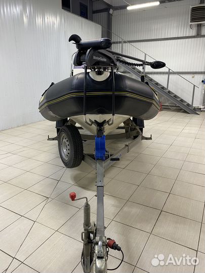 Лодка риб Bombard Explorer 550DB + Honda 90