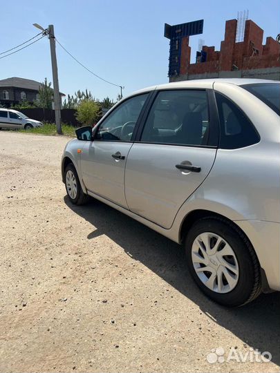 LADA Granta 1.6 МТ, 2017, 106 000 км