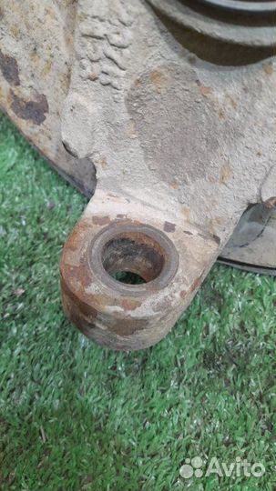 Кулак поворотный передний правый Great Wall Hover