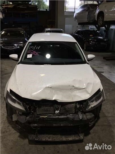Разбор на запчасти Volkswagen Jetta 6