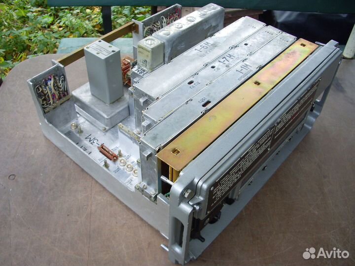 Блок 1-ов армейского радиоприёмника Р-155