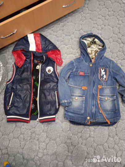 Осталась джинсовка