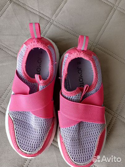 Летние кроссовки для девочки 28 размер