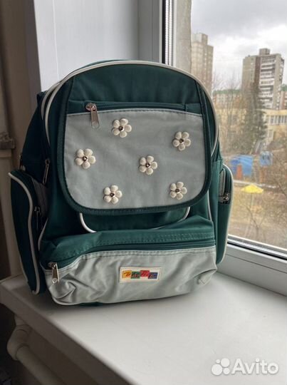 Школьный рюкзак