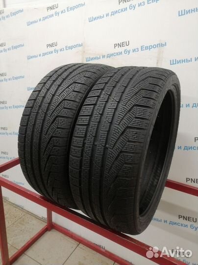 Pirelli Winter Sottozero Serie II 235/35 R20 94J