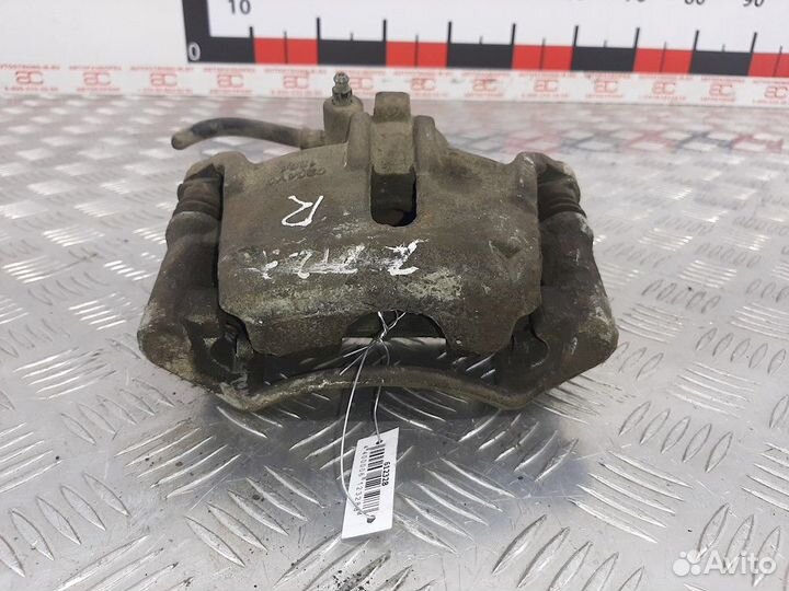 Суппорт передний правый Suzuki Wagon R 2 2003