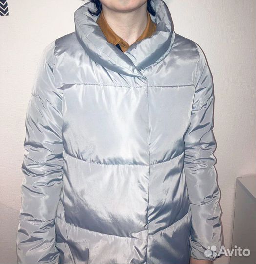 Женский короткий голубой пуховик