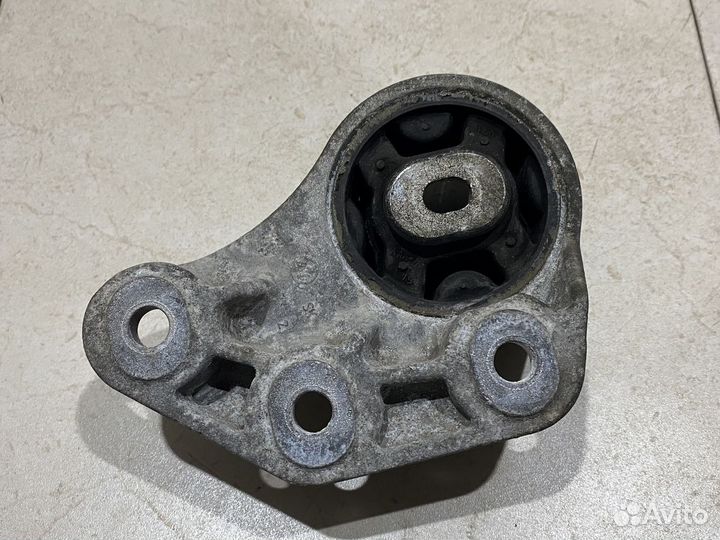 Опора заднего редуктора Audi A6 / Allroad (C6)