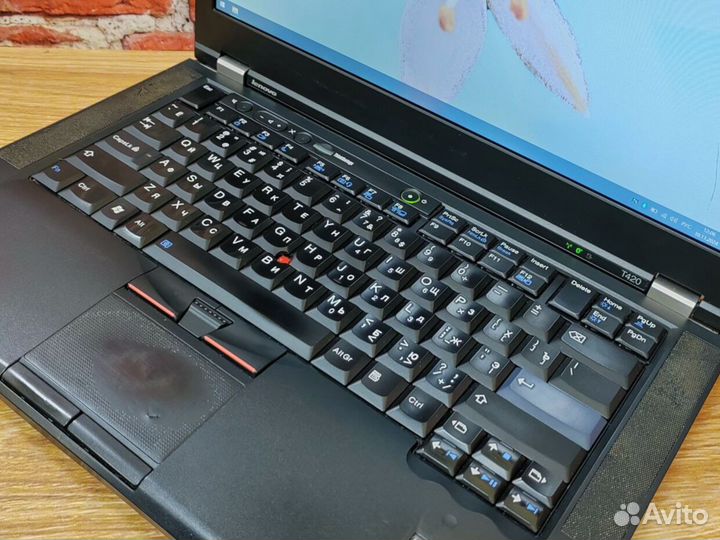 SSD 8gb Ноутбук с дискретной видео Lenovo Игровой