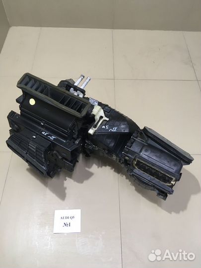 Печка Audi Q5 8R