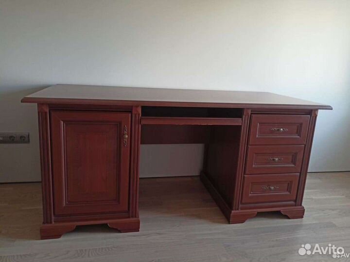 Письменный стол Стилиус