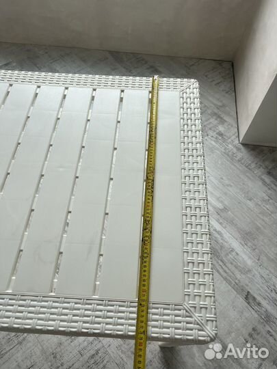 Стол уличный