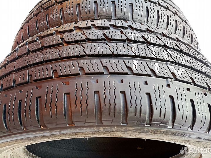 Kumho I'Zen KW27 225/55 R17 101V