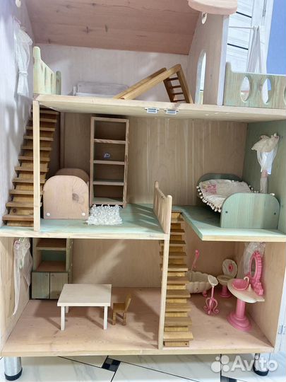 Кукольный домик для барби