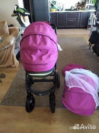 Коляска детская прогулочная