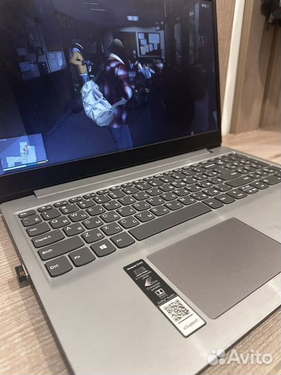 Ноутбук Lenovo 8GB/SSD для GTA V
