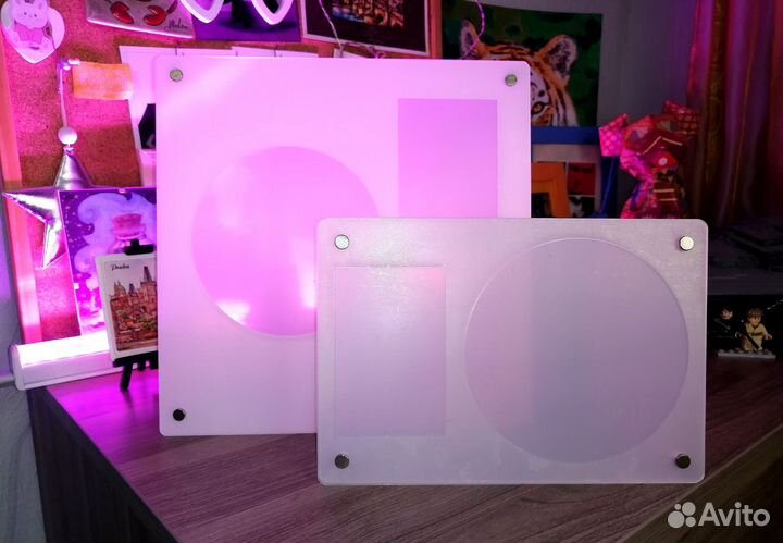 Стенд для диска и карт