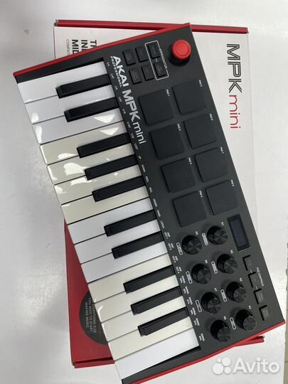 Миди клавиатура Akai MPK Mini MK3